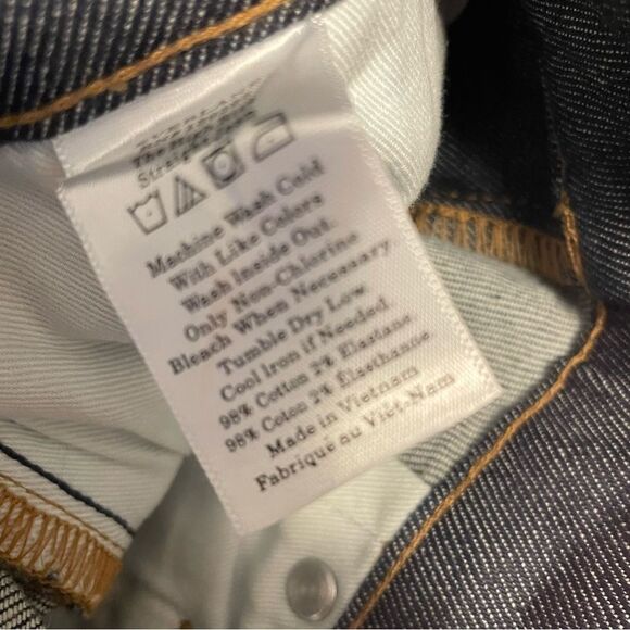 Everlane The High- Rise Straight Jean DRKRNS Size 26 NWT - Picture 6 of 6